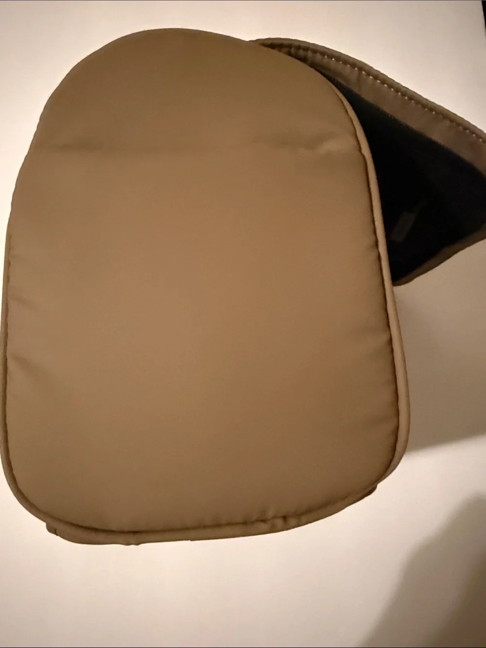 NWT CALPAK Luka Hanging Toiletry Bag chocolate New